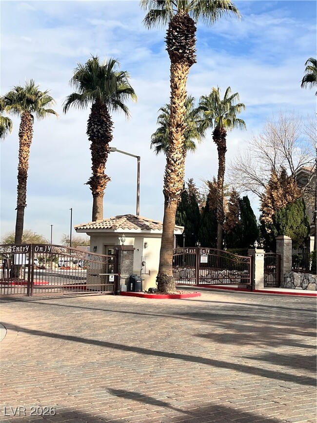 Building Photo - 1500 Cardinal Peak Ln Unit 101