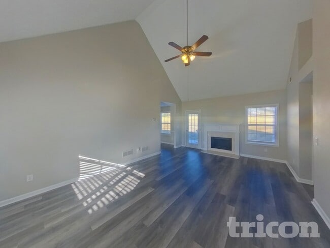 Photo - 209 Chestatee Trace