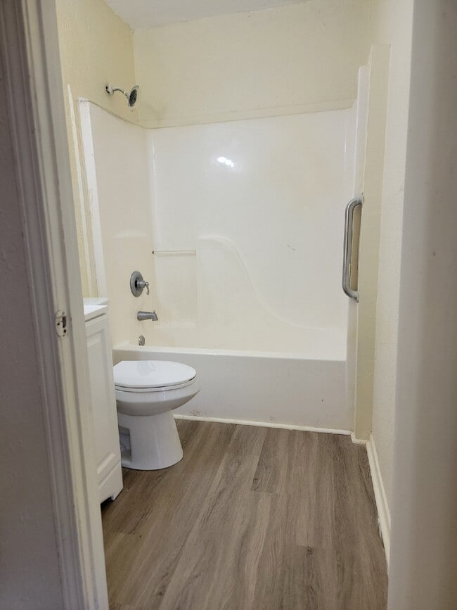 Photo - 1206 Mc Innis Ave