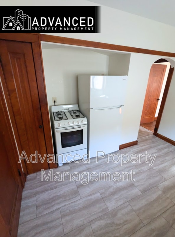 Photo - 3725 S Clement Ave