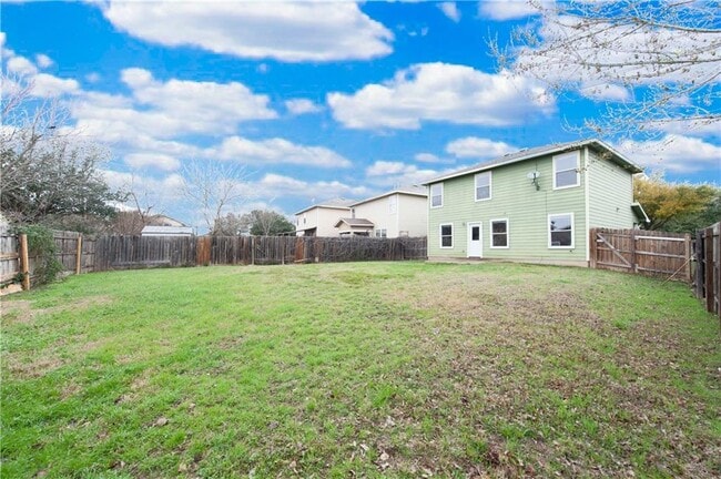 Photo - 7409 Elk Pass Dr