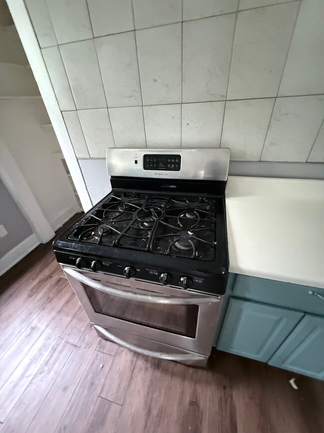 Building Photo - 3240 N 40th St Rental