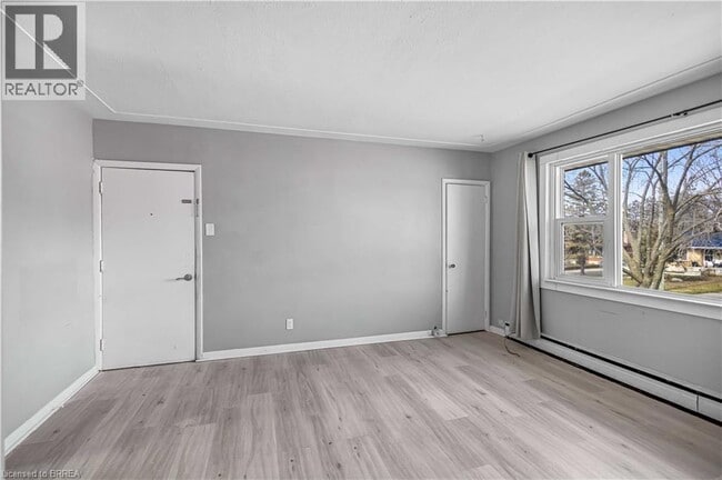 Photo - 151 Siebert Ave