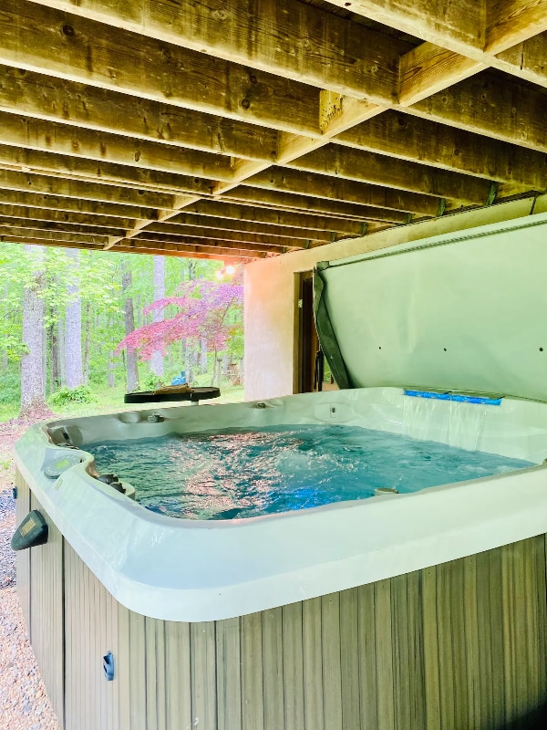 Photo - 510 Marges Mountain Ln