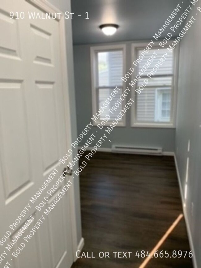 Photo - 910 Walnut St Unidad 1