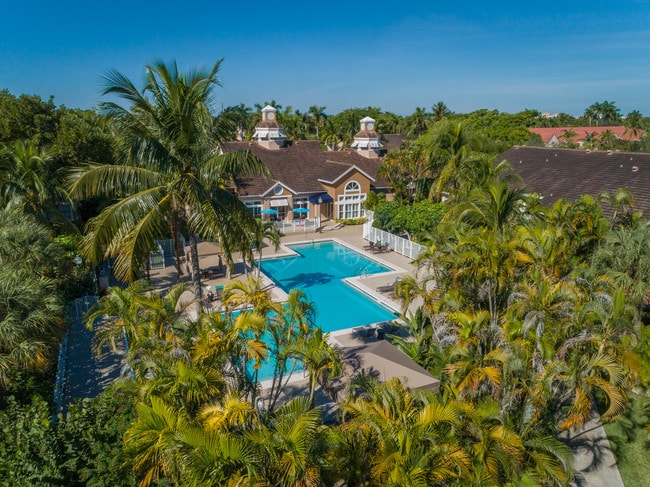Photo - Vista Lago at the Hammocks