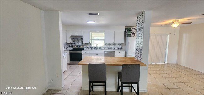 Photo - 1005 E Jasmine Rd