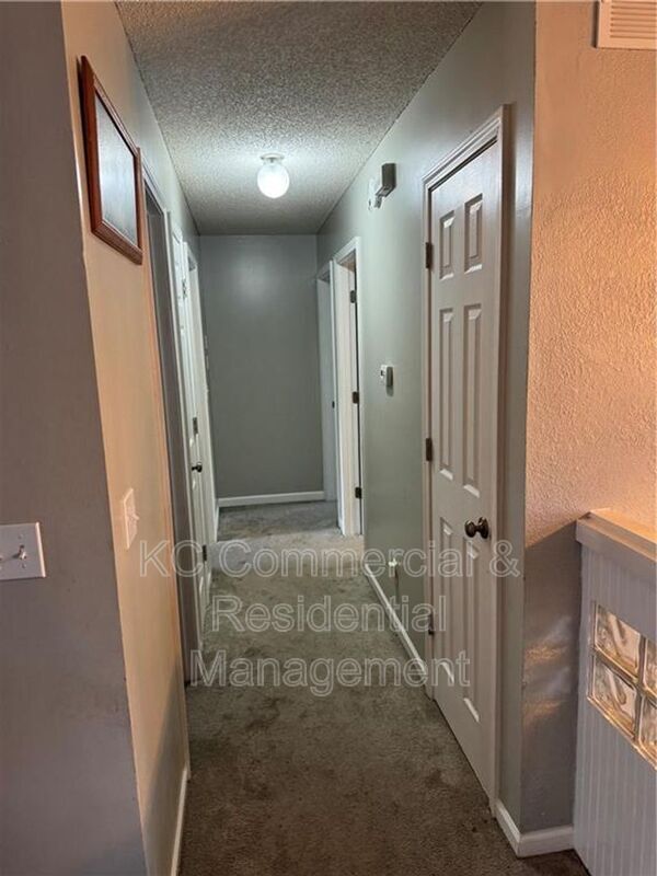 Photo - 8415 NE 110th Terrace