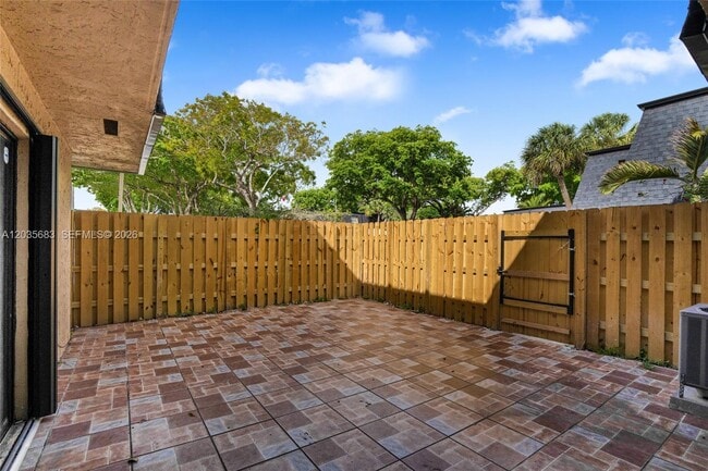 Photo - 13993 SW 94th Cir Ln Unidad 101-3