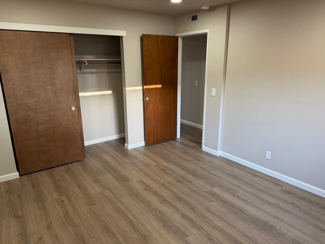 Sandalwood Apartments