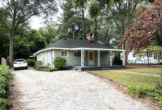 Photo - 166 Hart Ave