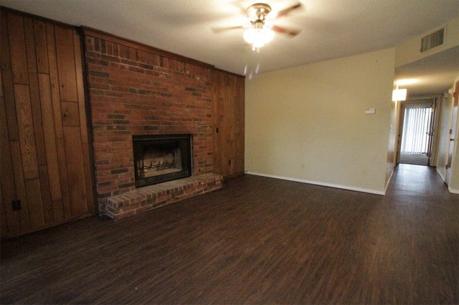 Photo - 6802 Jackson St Unit 1