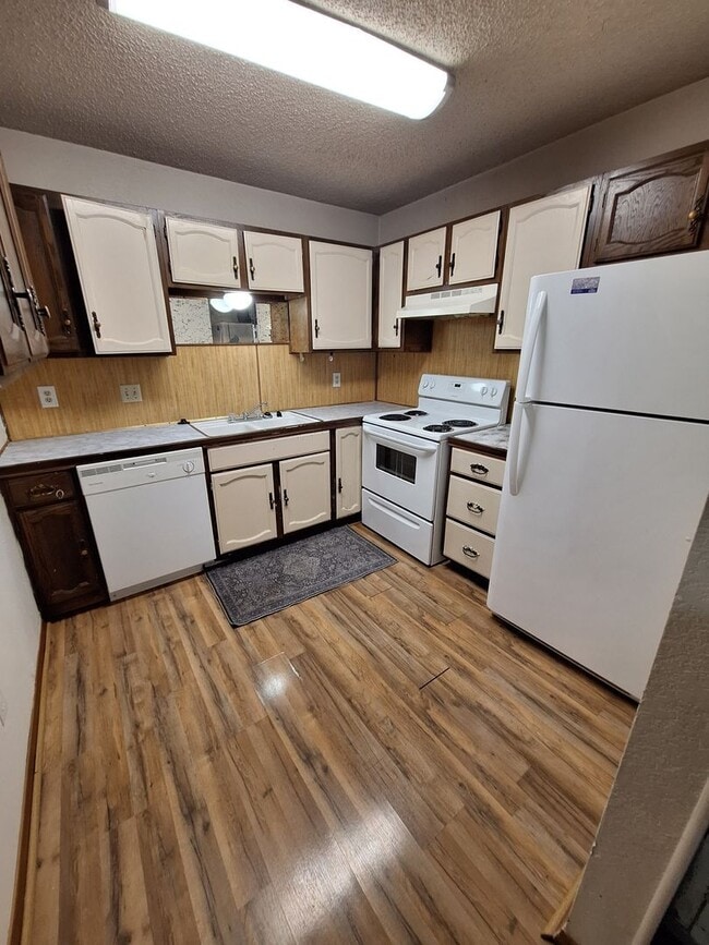 Photo - 2 bedroom, 2 bath