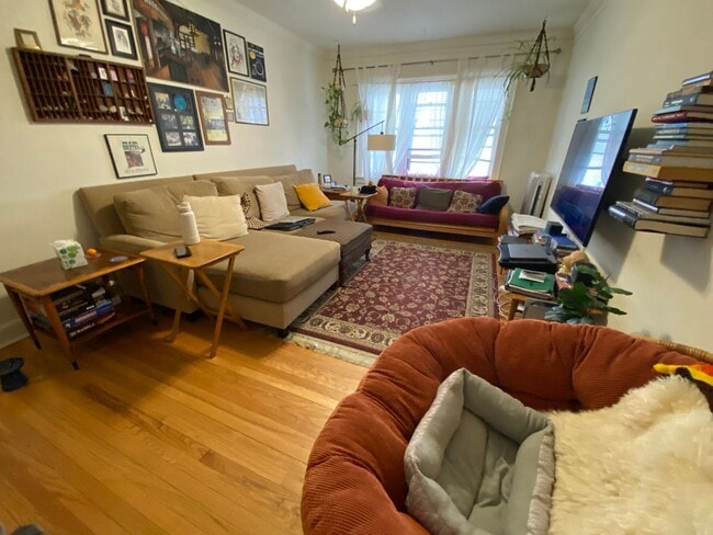 Photo - Drake Apartment