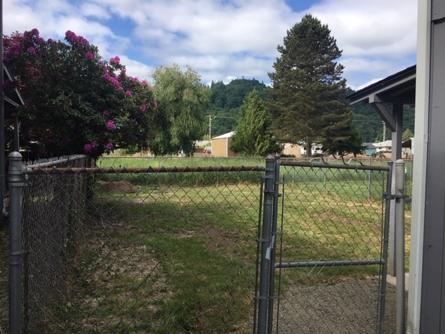 Photo - 120 Cowan Ct