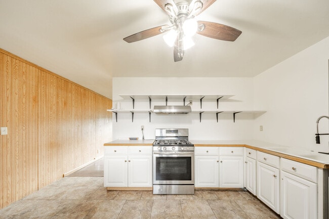 Photo - 3631 Decamp Dr