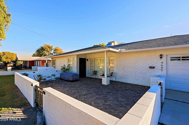 Photo - 4645 E Windsor Ave