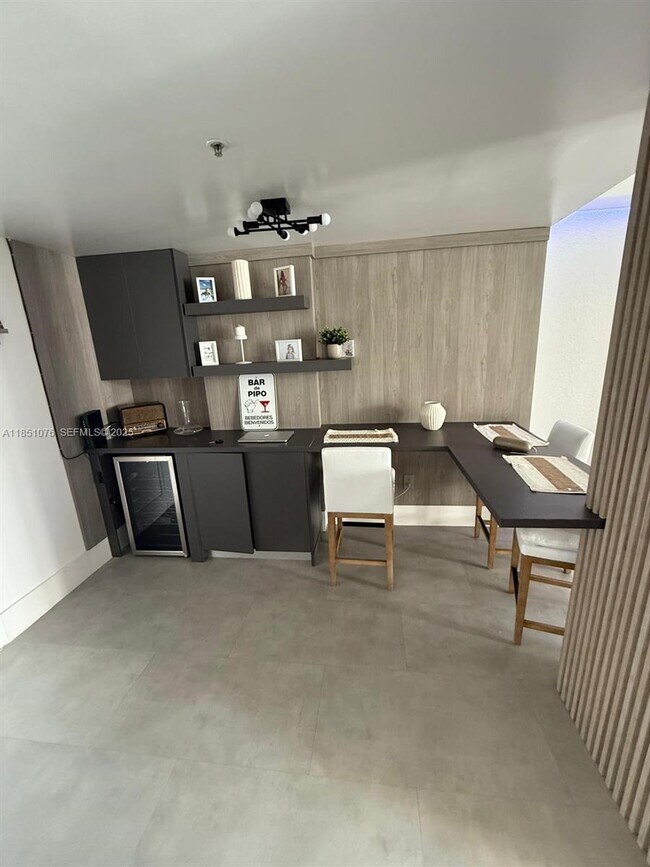 Photo - 2829 Indian Creek Dr Unidad 408