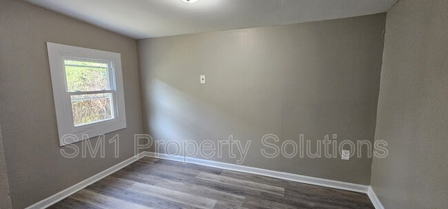 Photo - 534 Cranbrook St