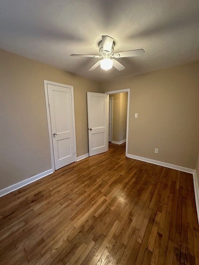 Photo - 106 Bethune Dr