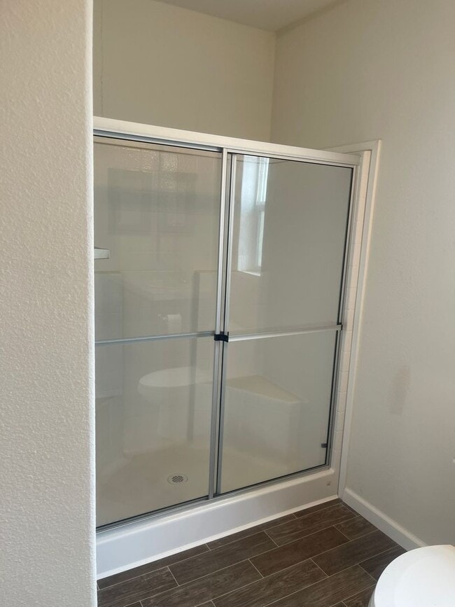 Photo - 3bed 2bath + bonus room, natural landscaping, Split Floor Plan Lower Magalia Paradise Pines