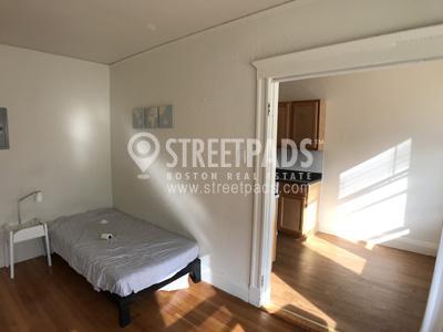 Photo - 1 bedroom in Boston MA 02215