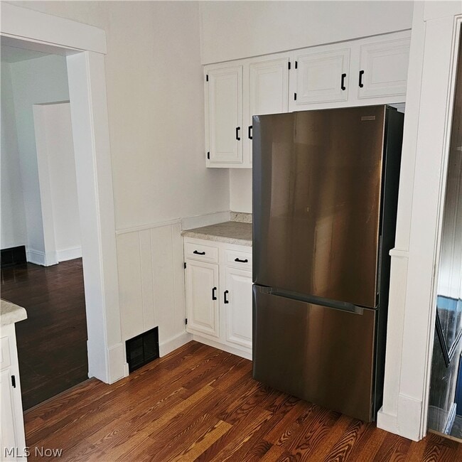 Photo - 3110 W 111th St