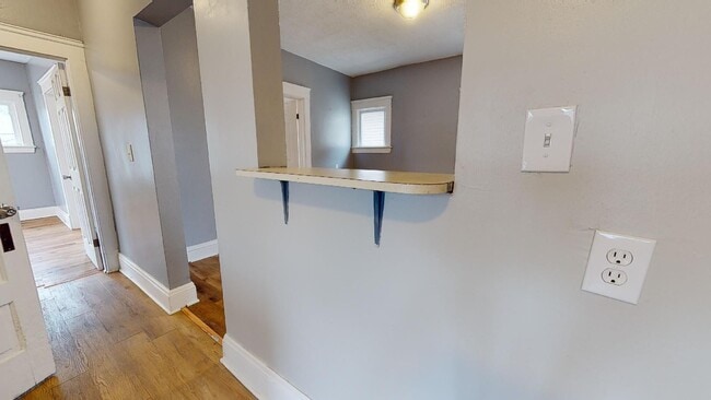 Building Photo - 3213 Louisiana Ave Unit Up Rental