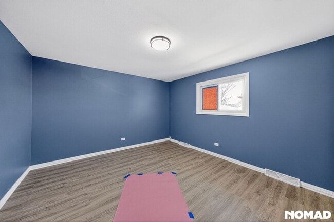 Photo - 479 164th St