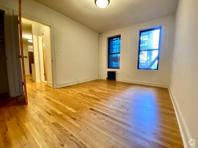 Building Photo - 282 Cabrini Blvd Rental