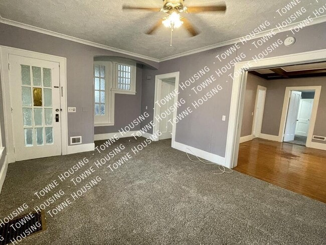 Photo - 640 Magee Ave Unit 1