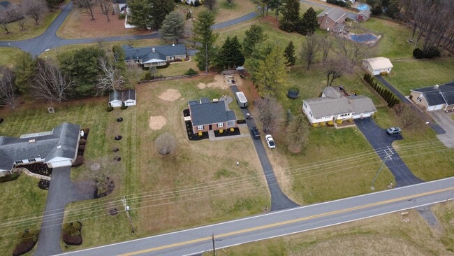 Photo - 4606 Lower Beckleysville Rd