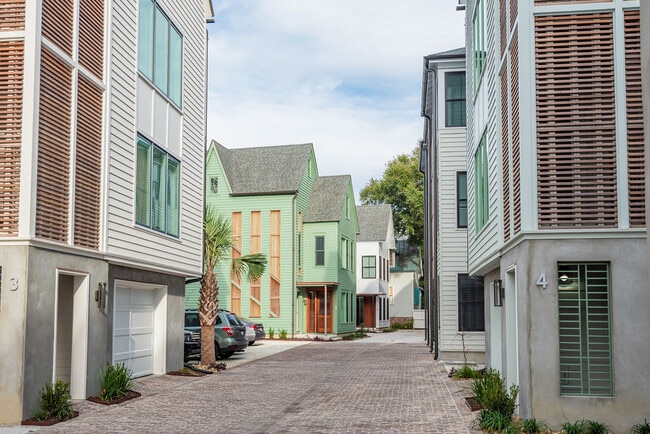 Photo - 3 Sanctuary Ct