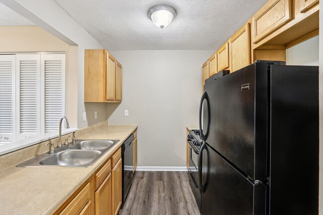 Fox Pointe Apartments