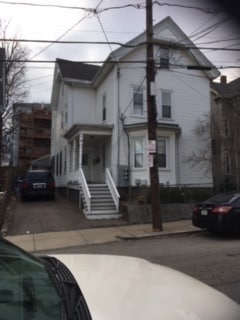 Building Photo - 57 Mozart St Unit 2