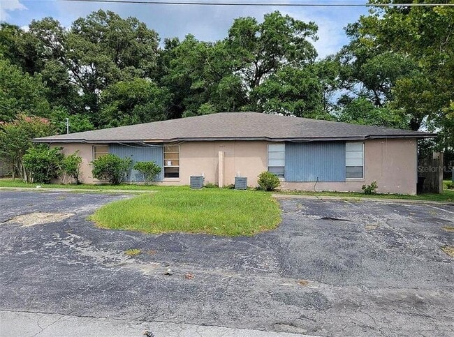 Building Photo - 3005 SE 55th Ave