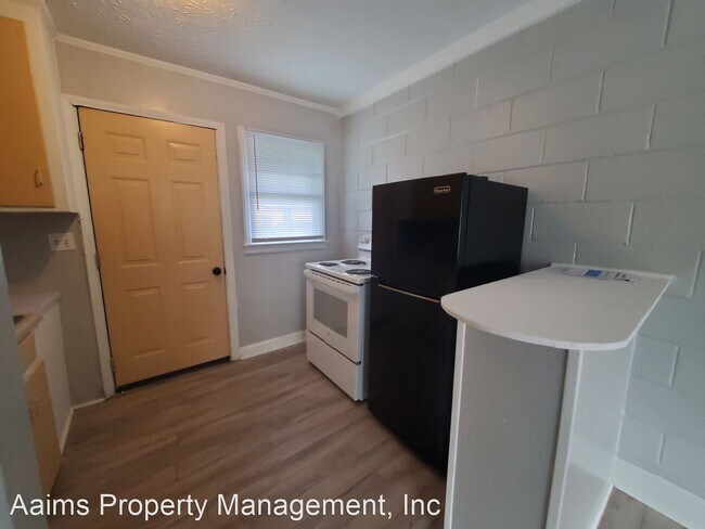 Photo - 1 br, 1 bath House - 412-A Lake Avenue