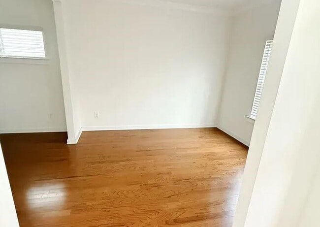 Photo - 1392 Weatherbrook Cir