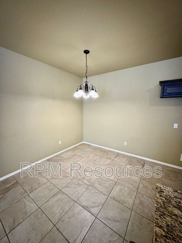 Photo - 147 Bison Ct Way