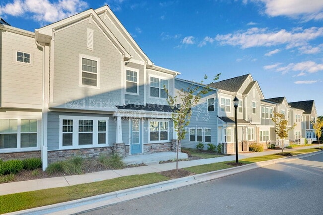 Photo - 8817 Arrington Hall