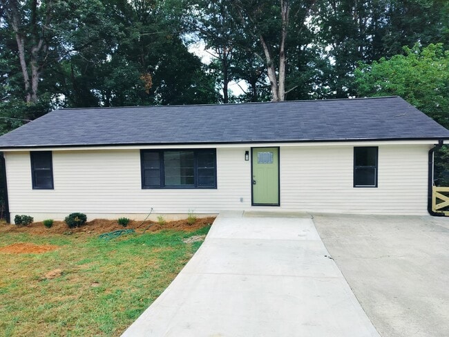 Building Photo - 731 N Price Rd Rental