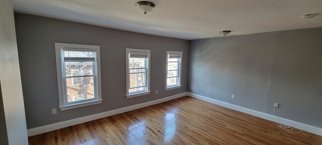 1 Mount Pleasant Pl Unit 2