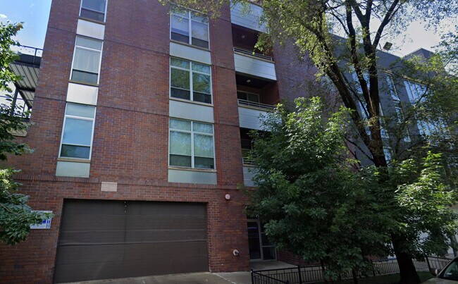 Photo - 2348 N Lister Ave Unidad 202 Rental