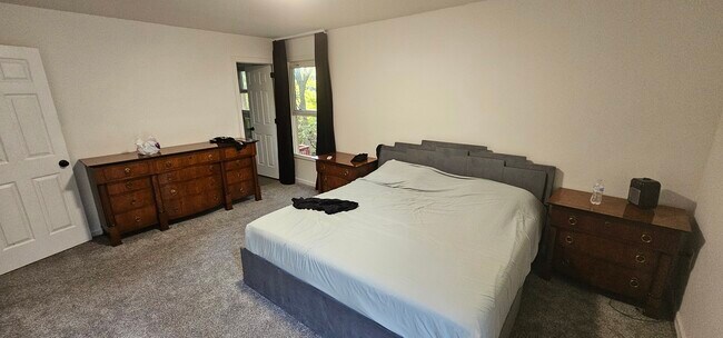 Photo - 260 Birchwood Dr