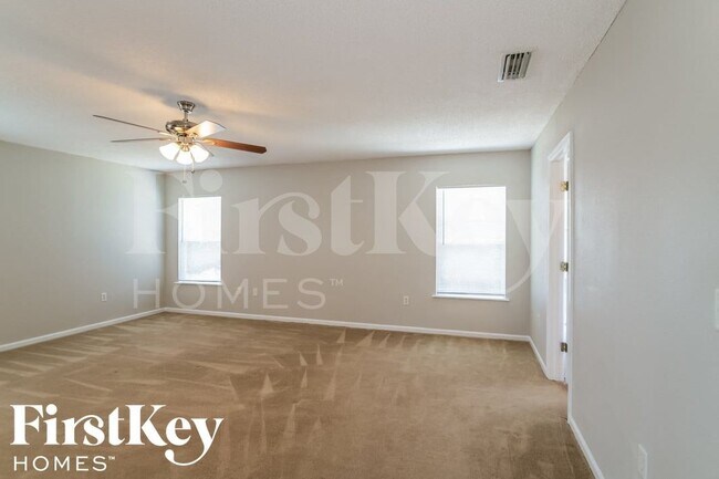 Photo - 1043 Sunray Ct