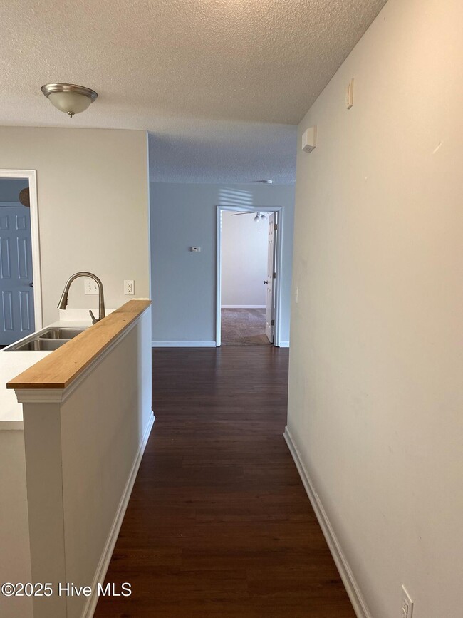 Photo - 5010 Hunters Trail Unidad 2