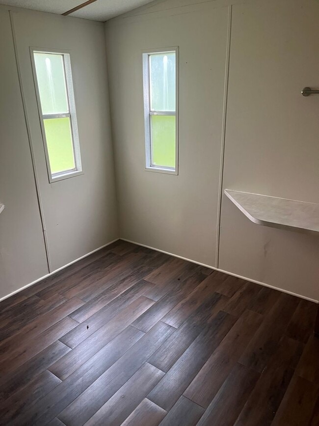Photo - 4477 Lee Rd 137