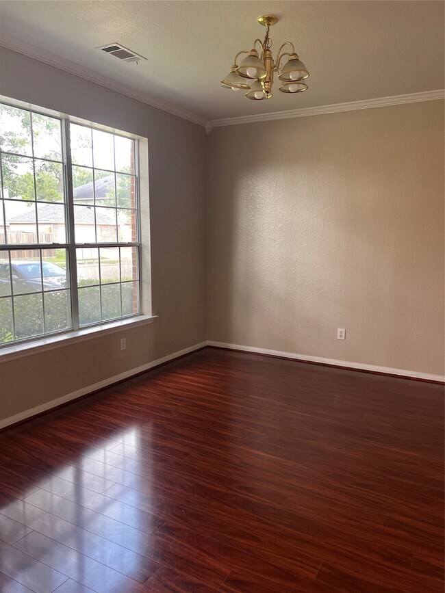 Photo - 14210 Meadow Estates Ln