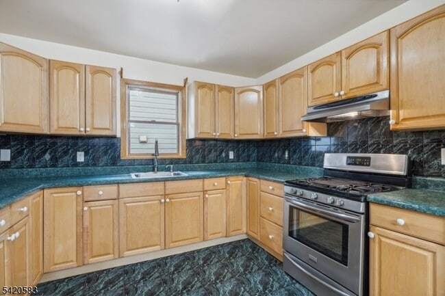 Photo - 66 Atlantic St