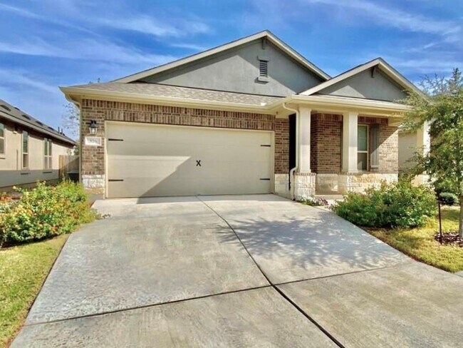 Photo - 816 Alta Wy